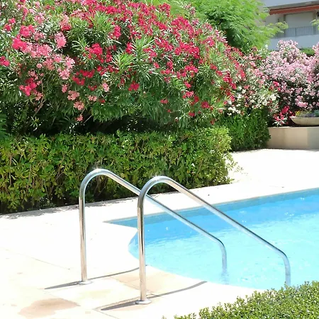 Golden Gate Delux Apartment Cannes